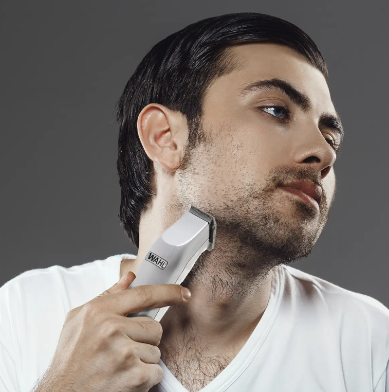 Kit Máquina Rasuradora Inalámbrica para Cabello y barba y Máquina recortadora nariz y oidos WAHL